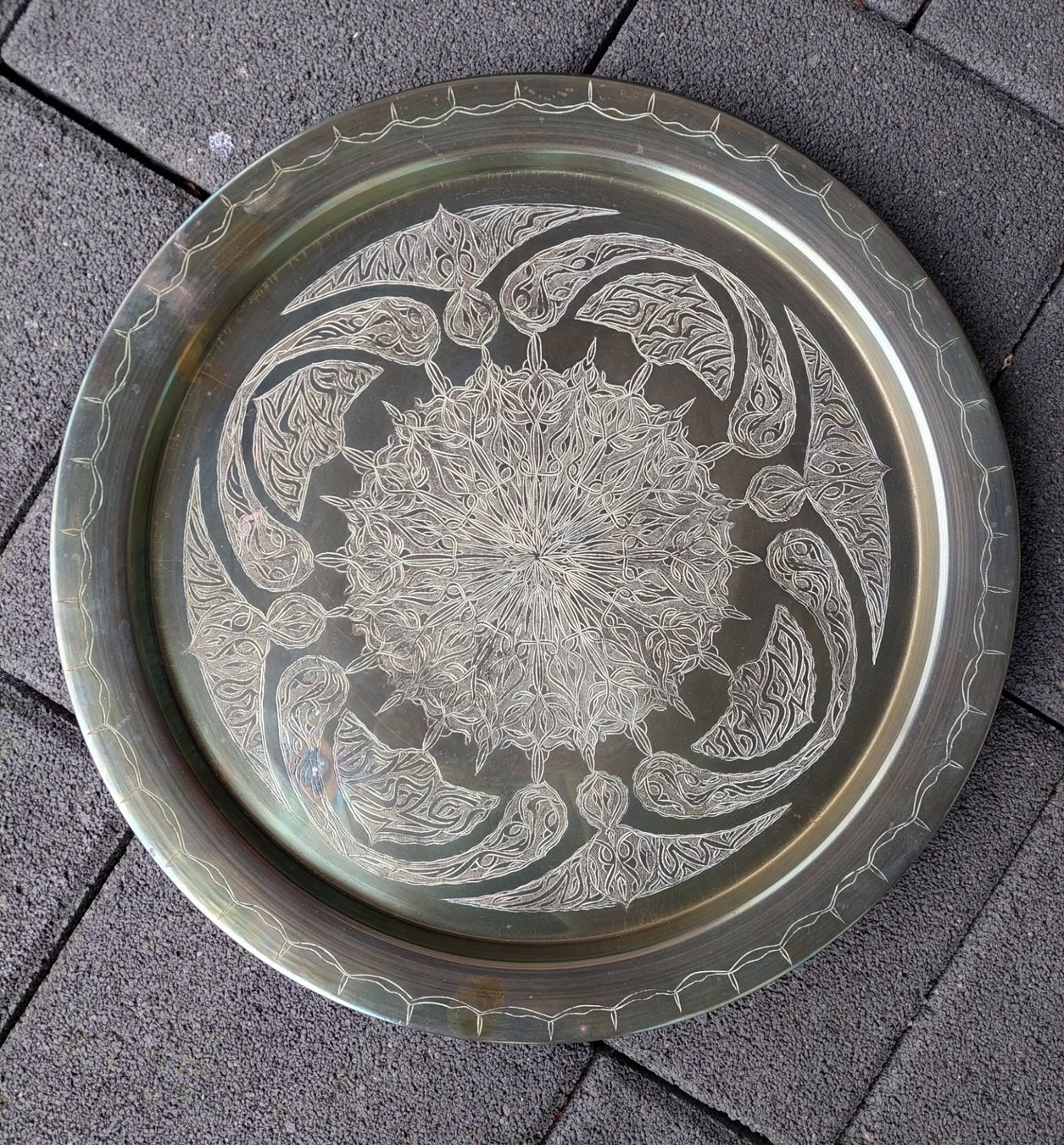 Servierplatten: Altes grosses orientalisches Tablett. Handmade. – Gebraucht aus Subingen von K7passt_immer 3