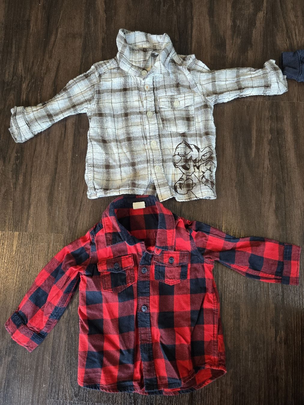 H&M Ensembles coordonnés: Kinderkleidung 7 Teile Hemden Pullover Jeans Grösse 68 – D'occasion à Seedorf UR par kal_gvj5 1