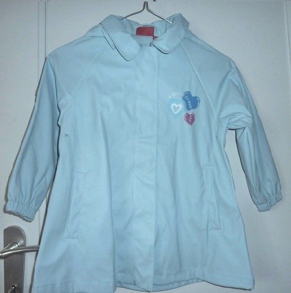 Giacche & Cappotti: Regenjacke  aus Manor Gr. 98 – Nuovo e nell'imballaggio originale da Melchnau venduto da BarbaraD01 2