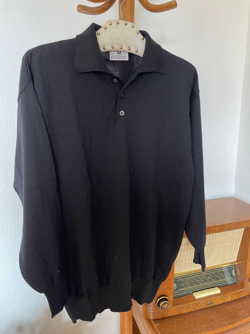Givenchy Maglioni & Felpe: Pull laine Givenchy Men, vintage – Difettoso da Lausanne venduto da Elpi2014