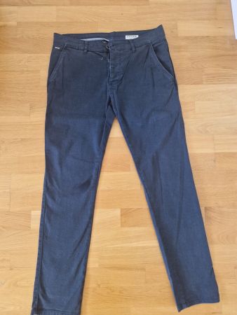 Review Chino Strech Hose, Top Zustand, Grösse M