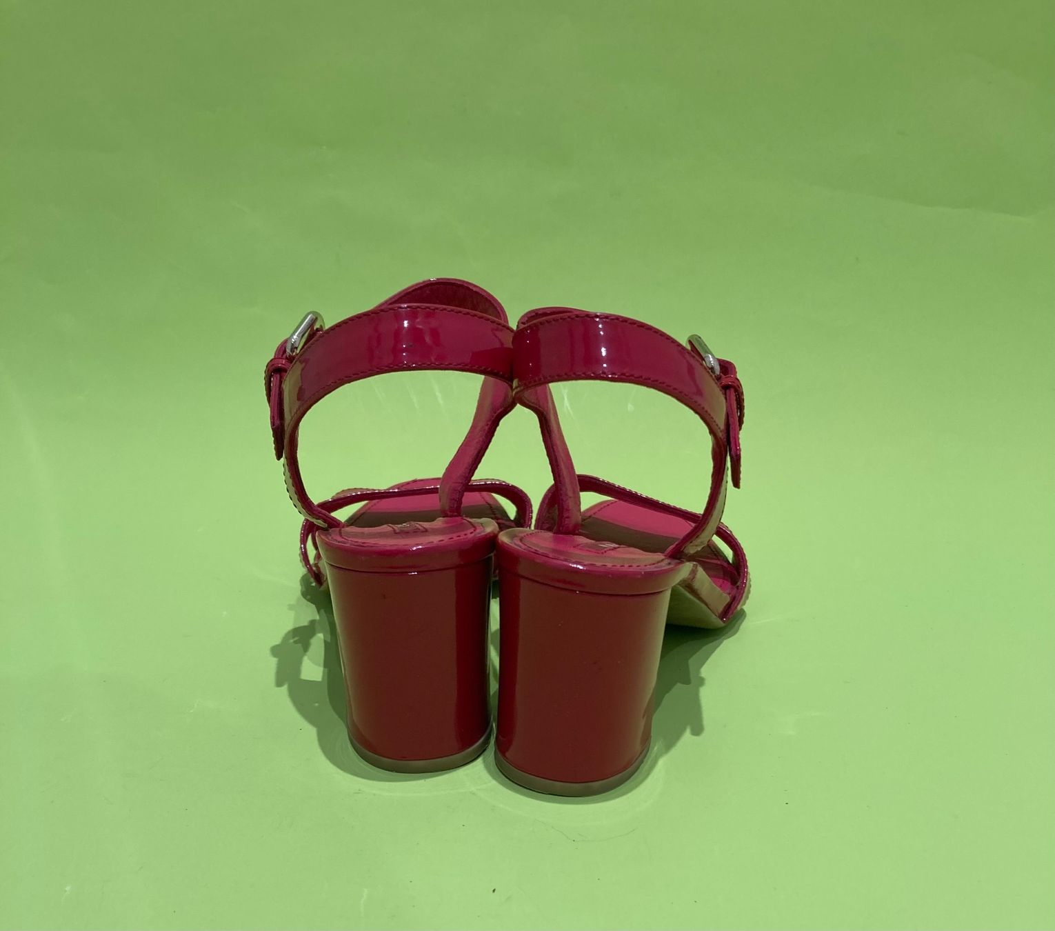 Prada Scarpe da donna: Prada scarpe sandali 35,5 NEW – Nuovo (secondo la descrizione) da Paradiso venduto da Kayakara 3