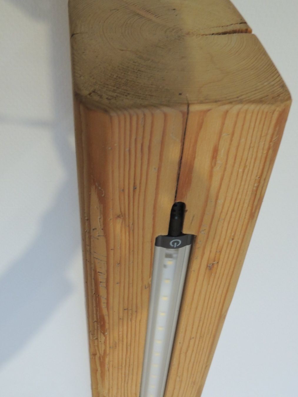 Lampade: Altholz Balken Stehlampe – Usato da Rickenbach b. Wil venduto da heinz5 3