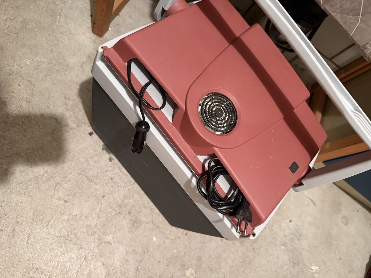 Frigoriferi & Refrigeratori: Mobicool Kühlbox 2x gebraucht – Usato da Innerberg venduto da Brabus81 1