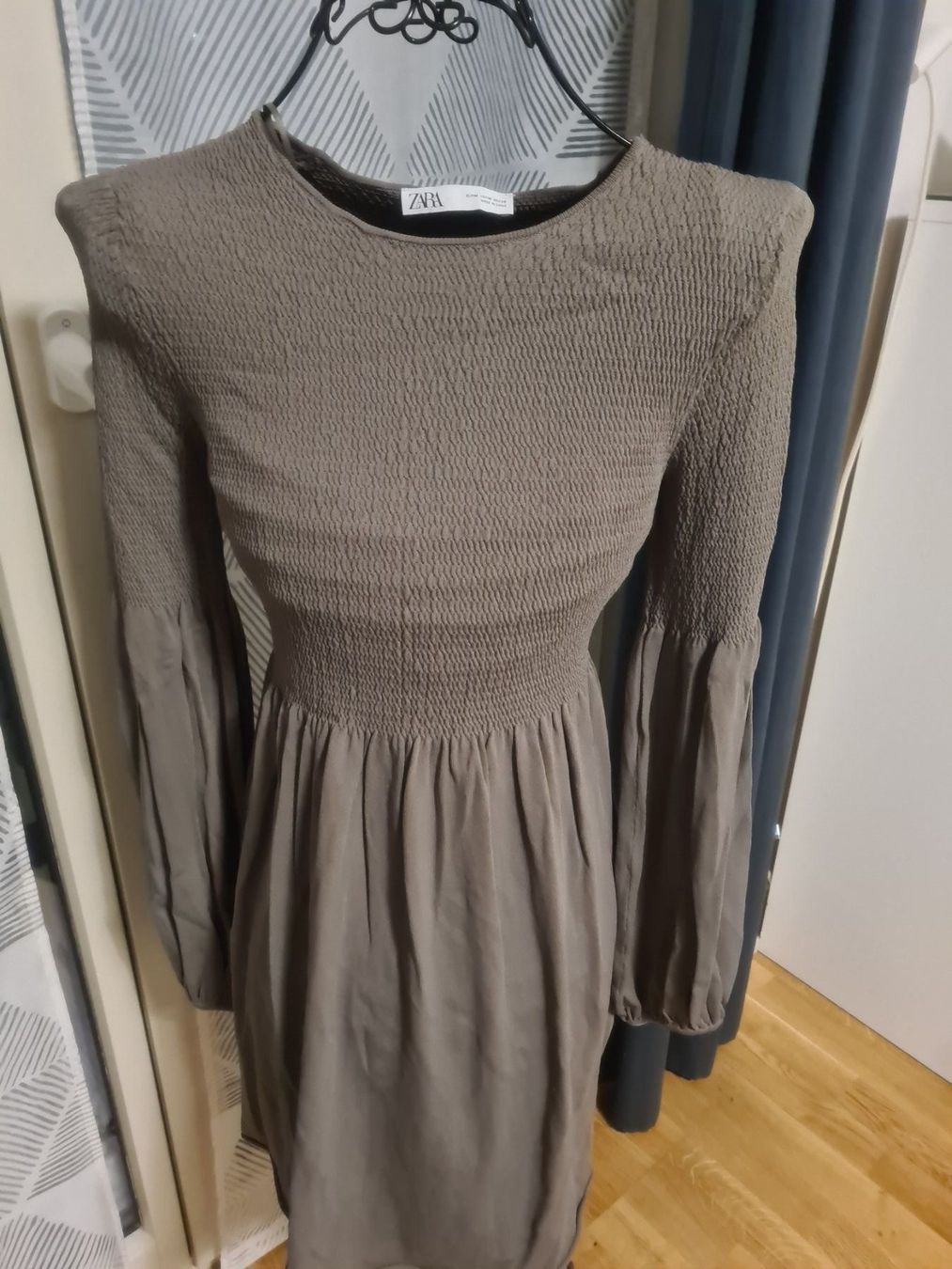 Zara Vestiti: Strick kleid von Zara gr M – Nuovo (secondo la descrizione) da zürich venduto da janjaz 1