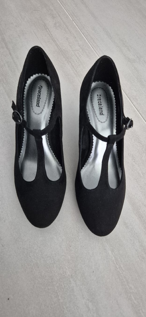 Graceland Scarpe da donna: NEU - Pumps Highheels schwarz Gr. 38 – Nuovo (secondo la descrizione) da Cham venduto da Fantomar