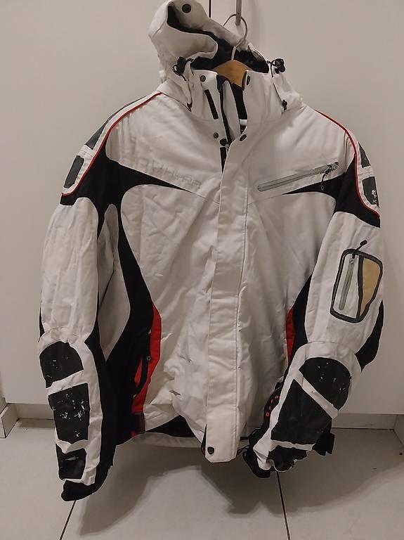 Giacche: Completo Sci Hira TG XL – Usato da vacallo venduto da and_lfj2