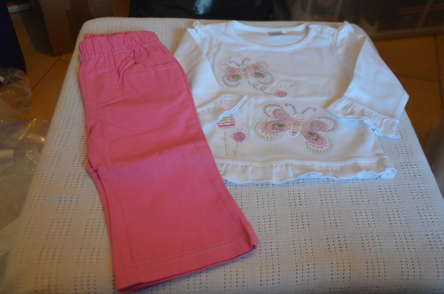 Lotti & Set di vestiti: TAILLE 62-68 - JOLIS ENSEMBLE NEU – Nuovo e nell'imballaggio originale da Chiasso venduto da Dolly015