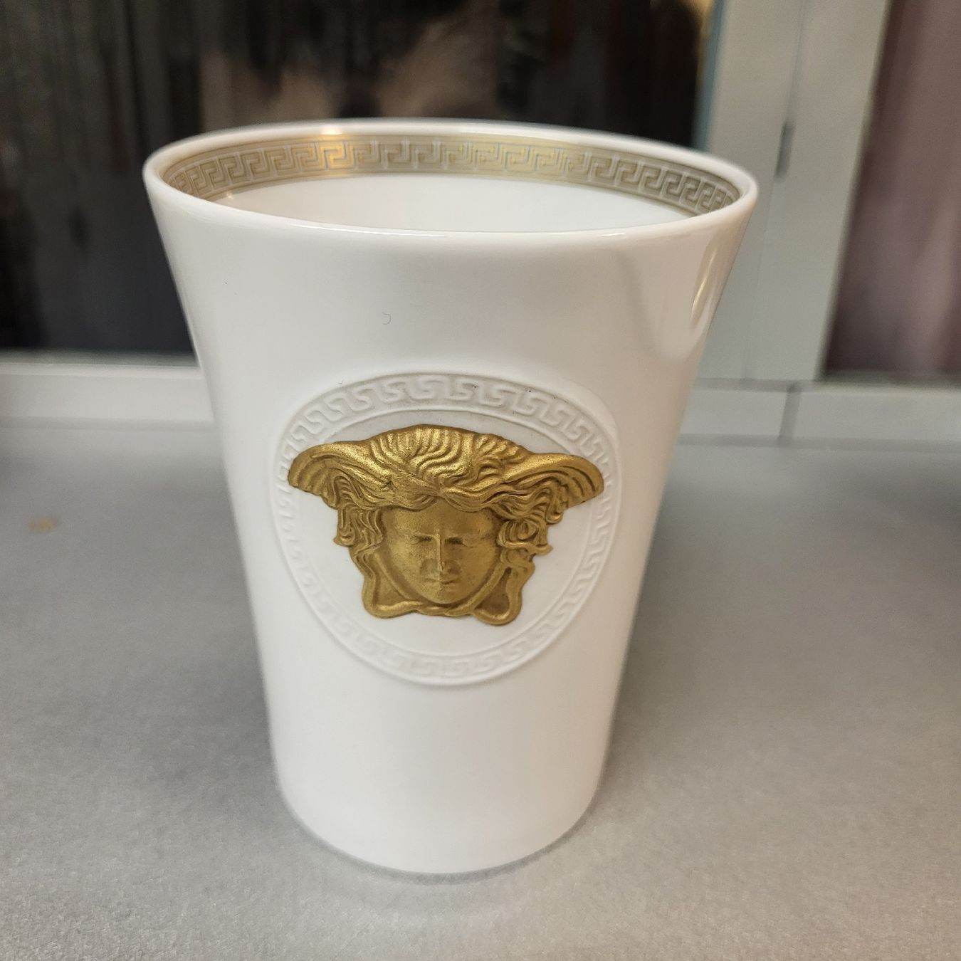 Versace Tazze: Rosenthal Versace Tasse Medusa – Nuovo (secondo la descrizione) da Kägiswil venduto da Megafi56