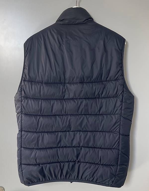 Gilet & Giacche: Leichte ärmellose Daunenjacke, Grösse L – Usato da Unterlunkhofen venduto da BP5002 1