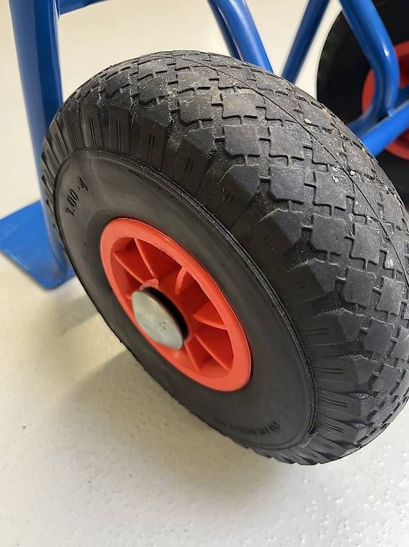 Tutti gli attrezzi: Diable de manutention robuste - Bleu et rouge – Usato da Dornach venduto da hmk_bl6q 3