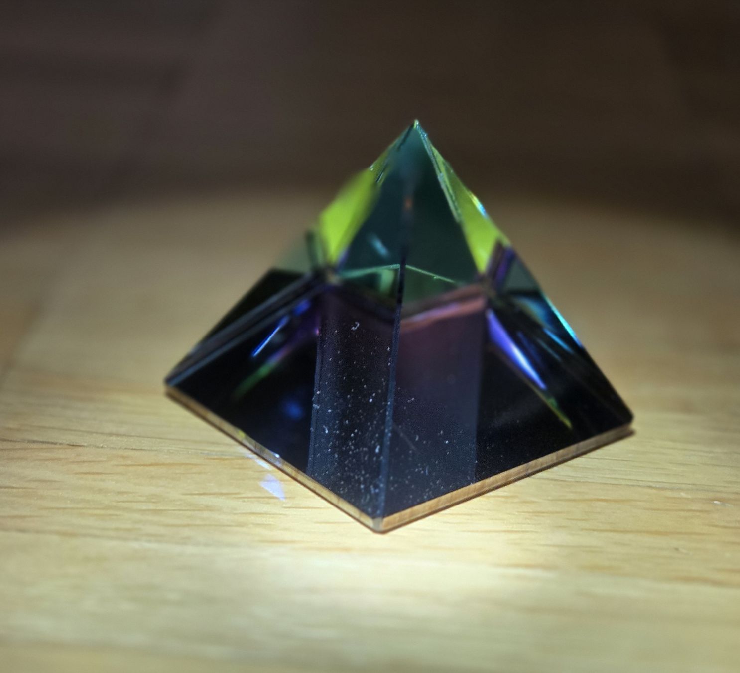 Tutte le decorazioni: Pyramide aus Kristall – Usato da Illnau venduto da Holzerexpress 1