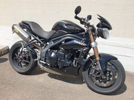 Triumph Speed Triple 1050   