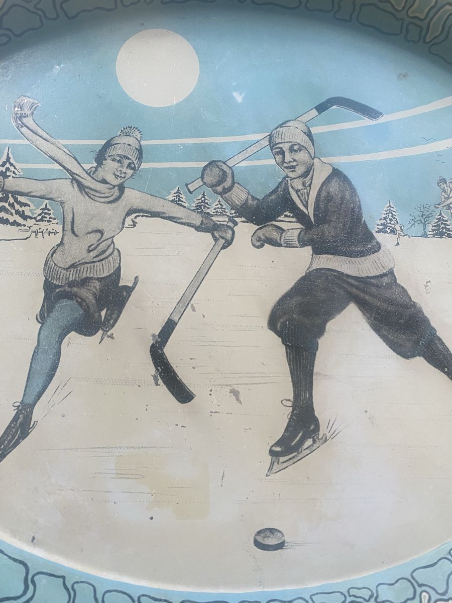 Piatti di portata: Vintage Serviertablett mit Eislaufmotiv, Winterdeko – Usato da Zürich venduto da linlin02 2