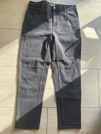 Jean Mom Kiabi noir délavé  taille 42