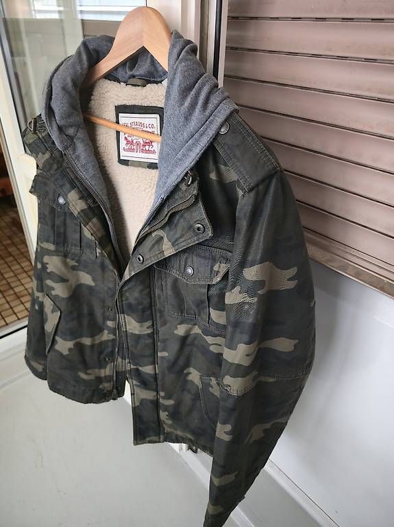 Giacche: Veste levis strauss – Usato da Grand-Lancy venduto da nor_ltq8 2