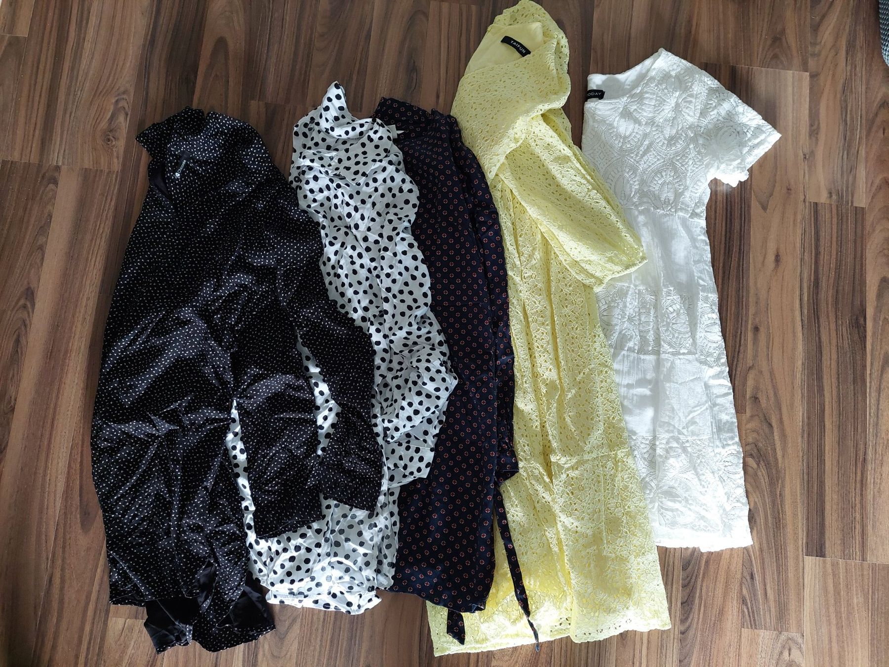 Lots de vêtements: Kleiderpaket Gr. 38/M – D'occasion à Neudorf par Riwe81 3