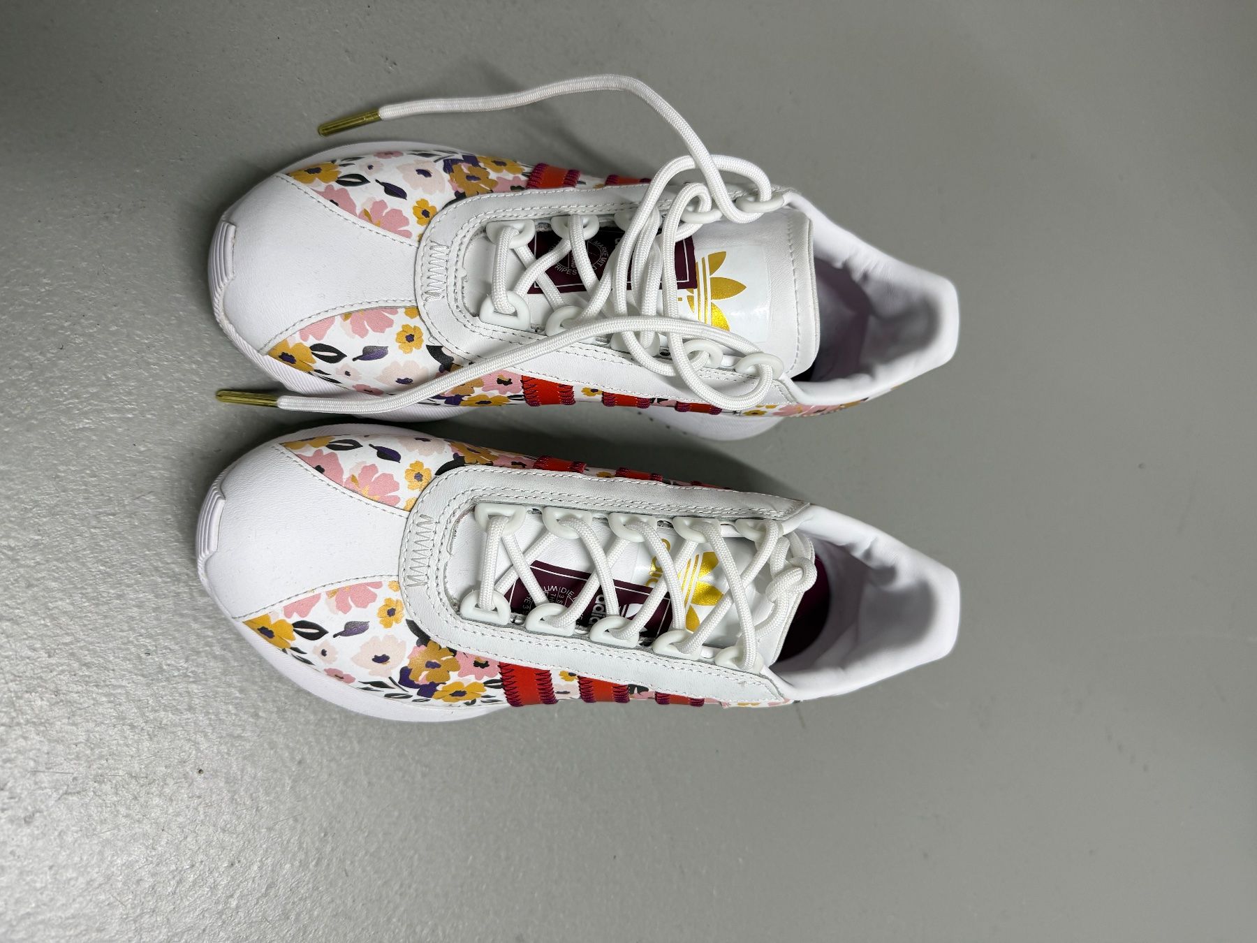 Adidas Scarpe da donna: Sneaker Adidas – Usato da Roggwil BE venduto da cin_9bj8