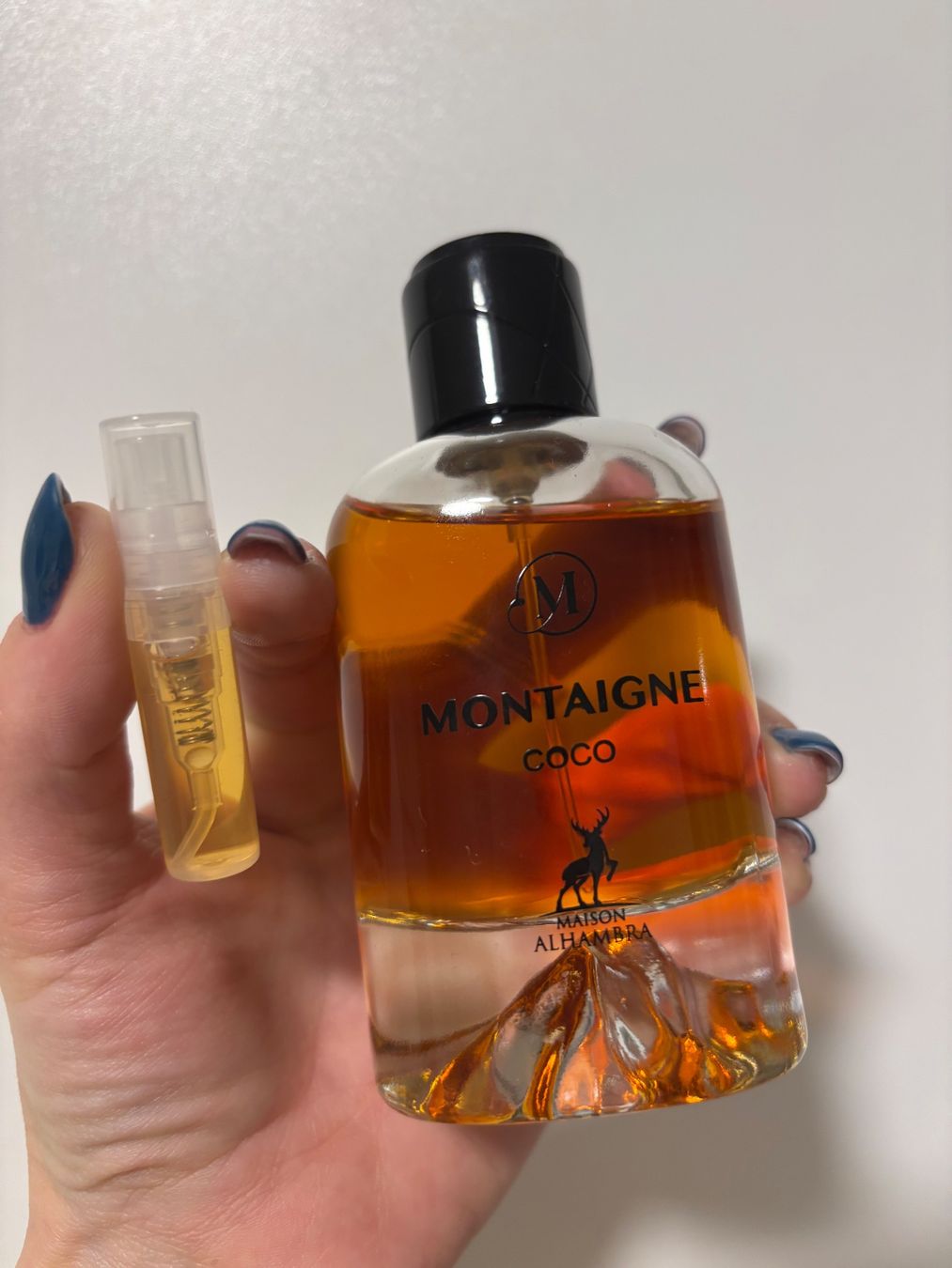 Lattafa Parfum & Eau de Toilette: Alhambra Montaigne Coco EDP 2ML (Mancera Coco Vanille) – Gebraucht aus Zürich von deruja