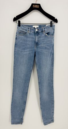 # WOMAN - Jeans Gr. 36 - H&M #