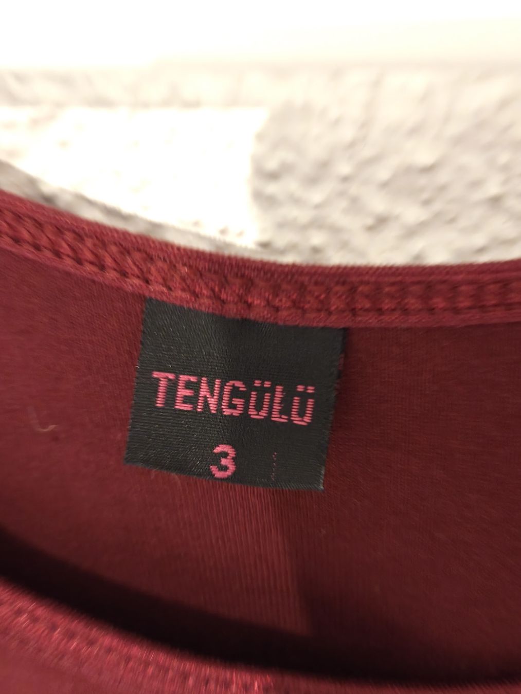 Tops: Tengülü Top, Grösse 3 /M, bordeauxrot, neuwertig, Basic! – Neu (gemäss Beschreibung) aus Emmetten von SecondhandSiska 4