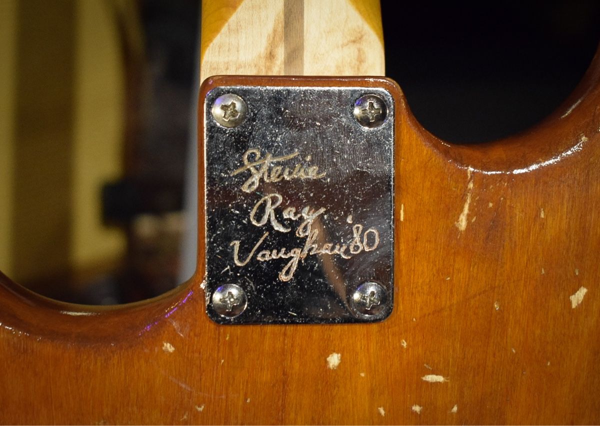 Fender Strumenti musicali: Fender Stratocaster SRV Lenny "Replica Custom Shop" – Nuovo (secondo la descrizione) da Escholzmatt venduto da VooDrive_fuzz 7