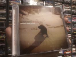 Kevin Tihista‘s Red Terror - On this dark street - cd