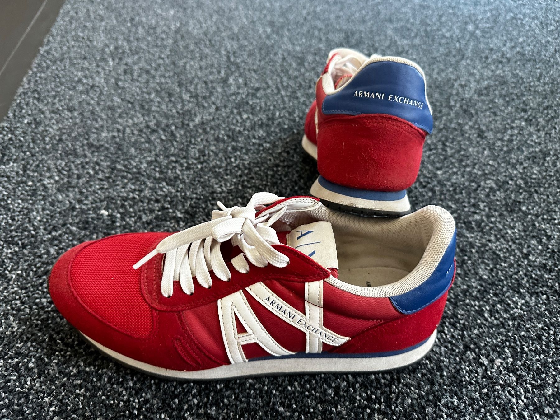 Armani Scarpe da uomo: Sneaker Armani Exchange – Usato da Müstair venduto da pattipattu 2