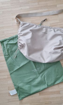 Kapten & Son Umhängetasche beige neu mit Staubbeutel