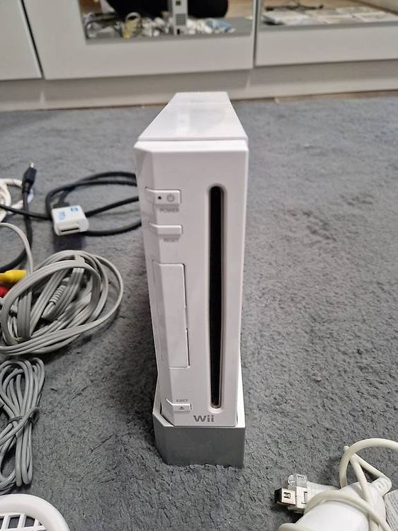 Wii mit zubehör 2