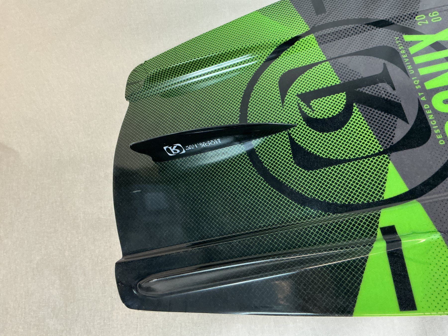 Ronix Tavole da surf e di nuoto: RONIX Wakeboard the Vault 140 cm Gr. 40 - 45.5 – Usato da Richterswil venduto da Restwert_Richterswil 6