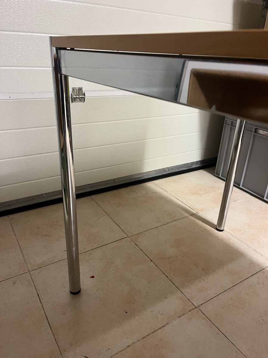 Tavoli: USM Designer Tisch – Usato da Neerach venduto da fuz_8d7l 6