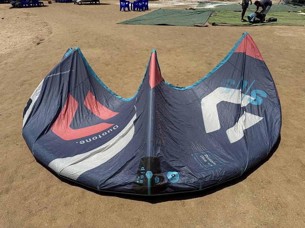 Kite: Kite 9 m2 Duotone DICE SLS 2022 mit Bag – Gebraucht aus Wettingen von Dobleday 1