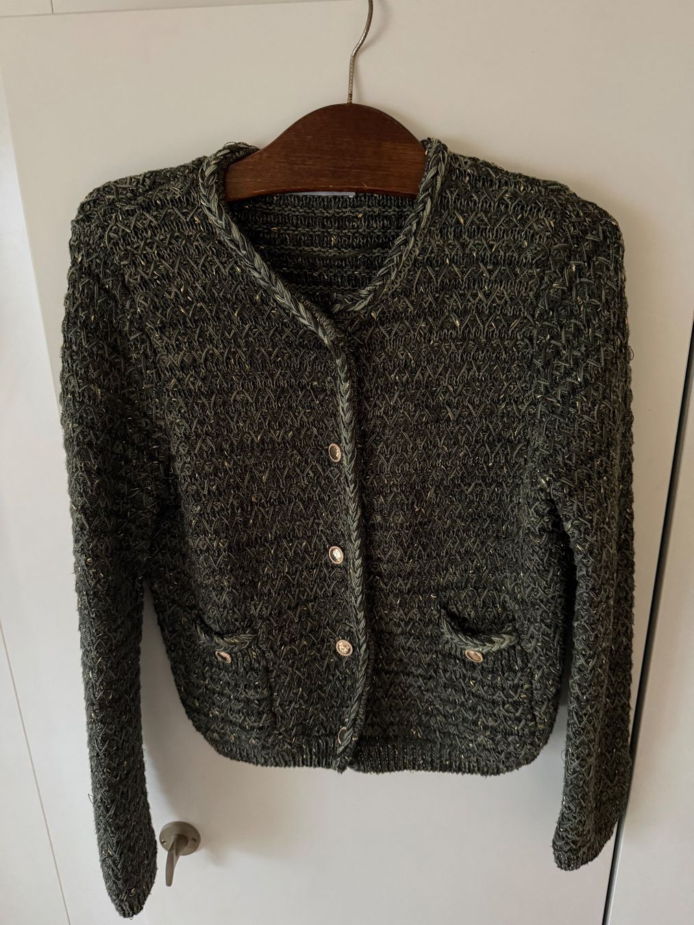 Mango Giacche: Mango Strickjacke Gr.M – Nuovo (secondo la descrizione) da Luzern venduto da mns_pyr7