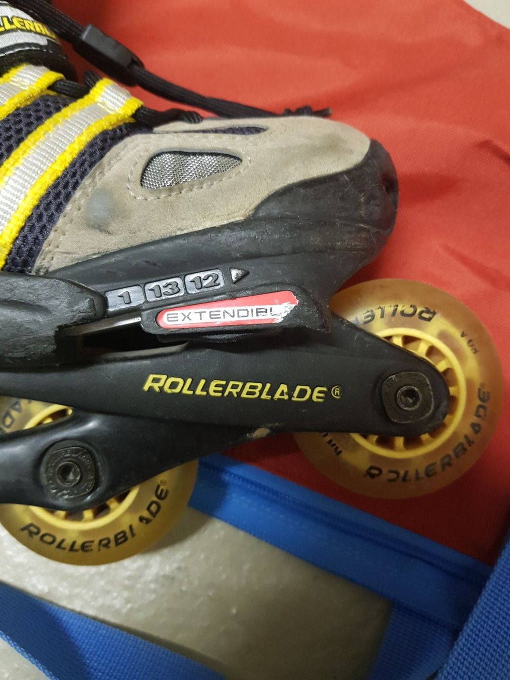 Pattini in linea & Pattini a rotelle: Roller Blade 29-34 – Usato da Avry-devant-Pont venduto da Momos72 1