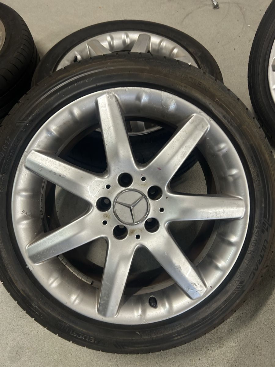 Pneumatici & Ruote complete: Mercedes Räder 245/40/R17  – Usato da Zufikon venduto da dar_6cwb 4