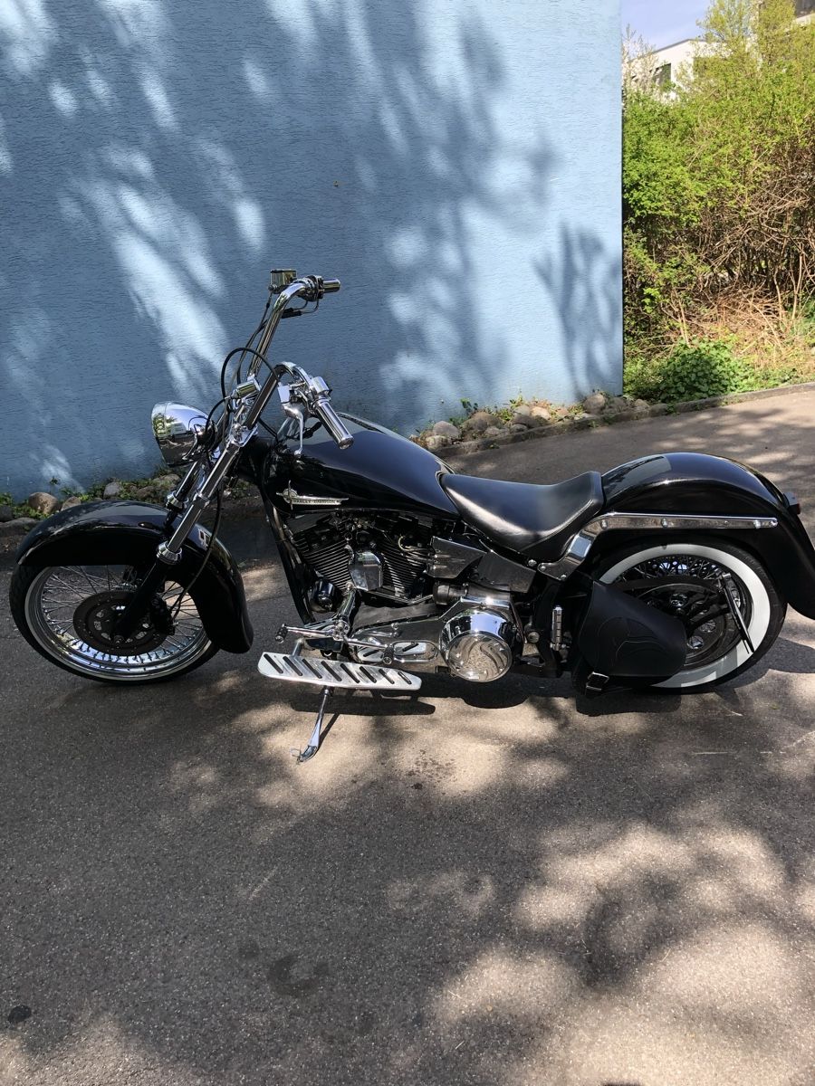 Harley-Davidson Chopper: Harley-Davidson Heritage Softail  Custom – Usato da Uster venduto da 750_d77k 1