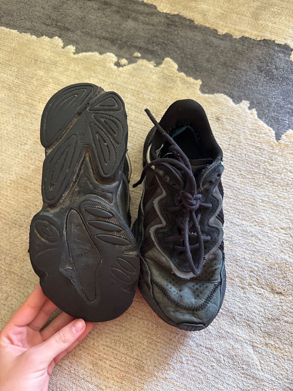 Herrenschuhe: Adidas OZWEEGO Shoes -Gr 36 – Gebraucht aus Zug von Jm2005 2