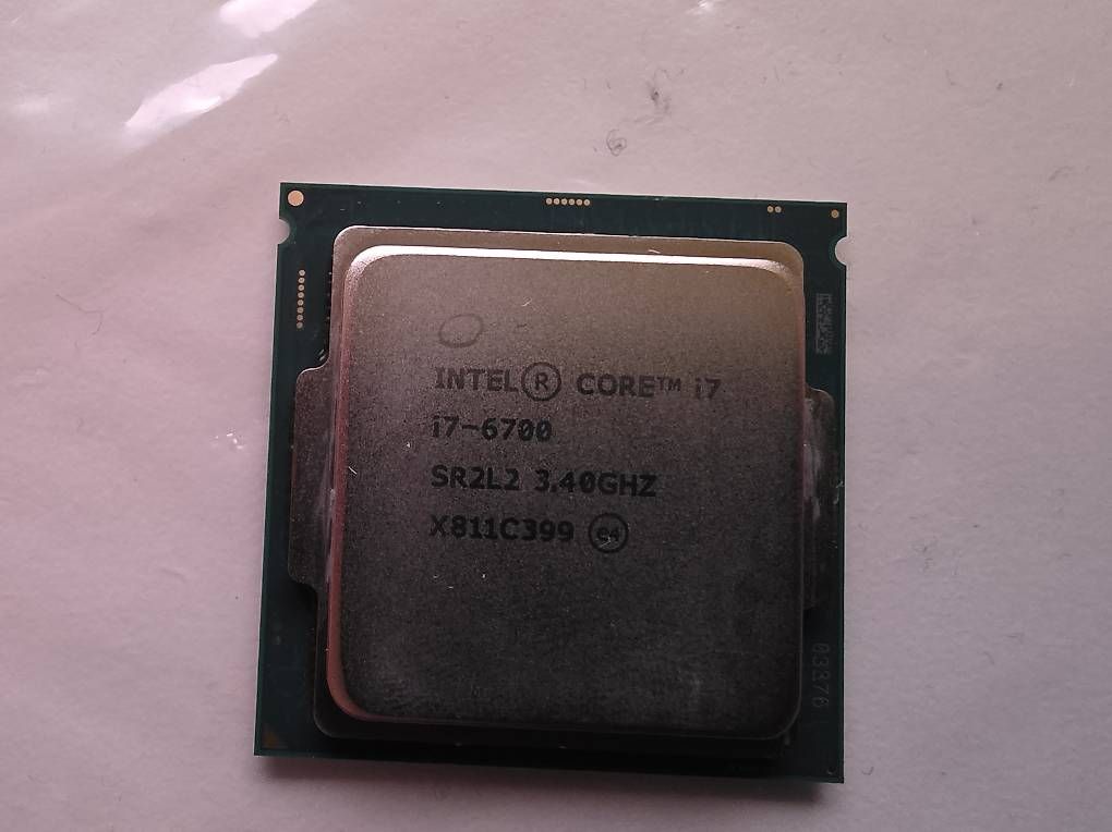 Intel Elektronikbauteile: Intel Core i7-6700 CPU / LGA1151 Skylake – Gebraucht aus Horgen von camd123