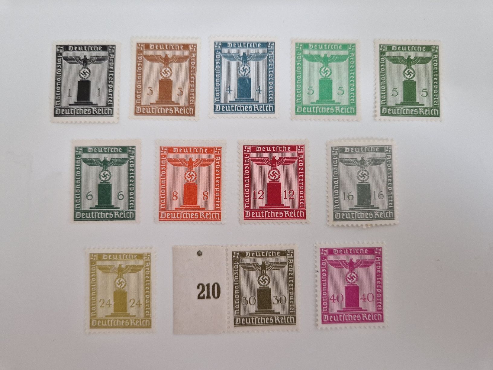 Tous les timbres: Deutsches Reich Dienstmarken Set Briefmarken postfrisch – Neuf (Voir description) à St. Gallen par Enrico_SG