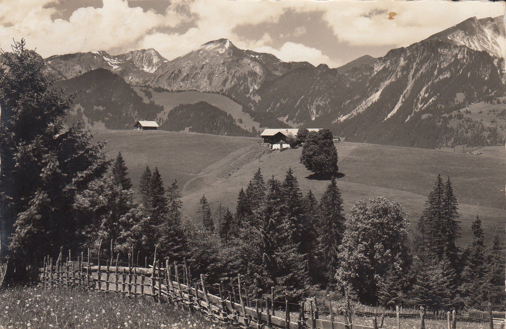 Cartoline postali: Rossberg 1945, mit Hotel-Stempel – Usato da Bürglen TG venduto da StampGraf