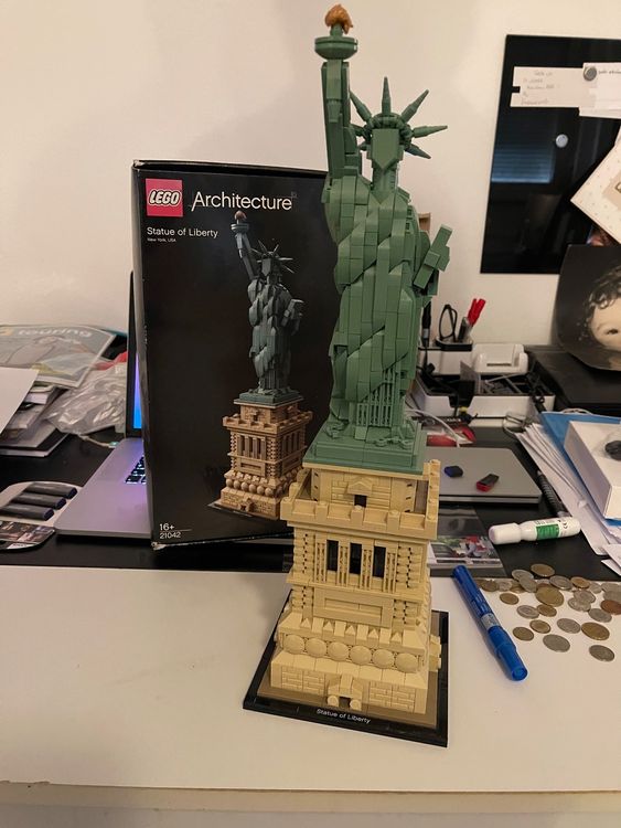 MENZAVA Kit di Illuminazione a LED (Telecomando) Compatibile con LEGO 21042 Statua della Libertà Architecture Modello da Costruire - Set di luci per a LED Il Modello (Non includere Il Modello