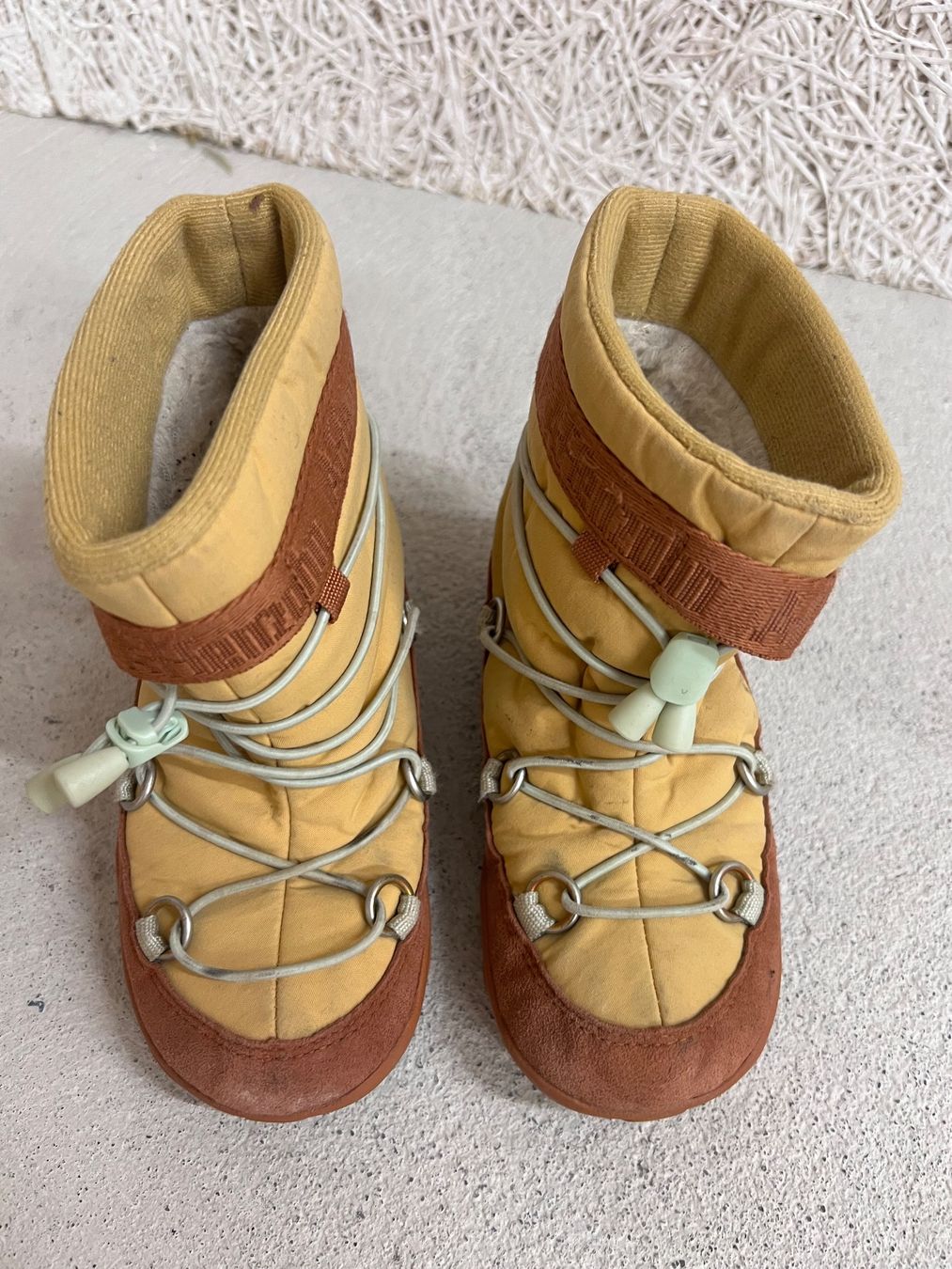 Affenzahn Scarpe per ragazzi: Kinder Winterstiefel Affenzahn Grösse 26 gebraucht – Usato da Oberrieden venduto da npo_vr58