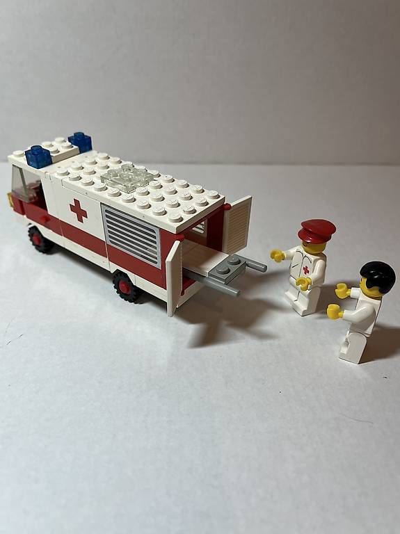 Lego Jeux de construction: Lego 6680 Ambulance – D'occasion à Aarburg par lbe_xnl2 3