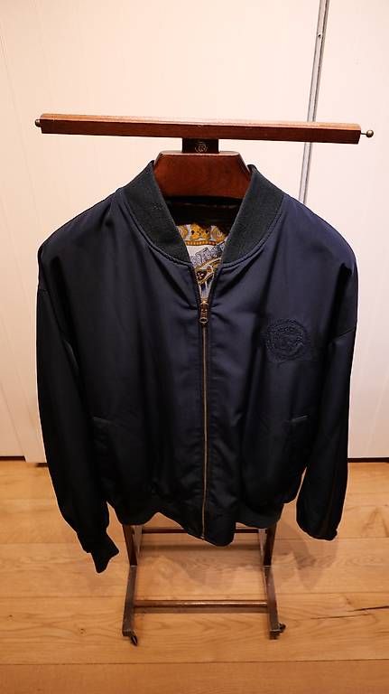 Giacche: Versace Reversible Bomber Medusa Barock Wendebomber – Usato da Gutenswil venduto da jj1980ch 1