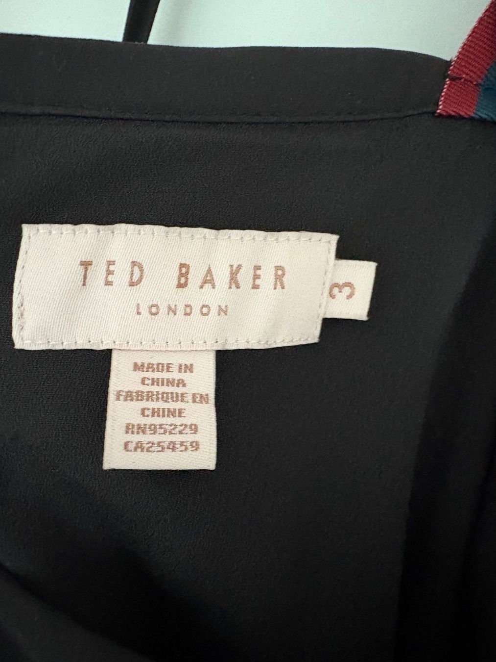 Ted Baker Vestiti: Ted Baker Kleid Grösse M - Top Zustand! – Nuovo (secondo la descrizione) da Wilen b. Wollerau venduto da Posmind 4