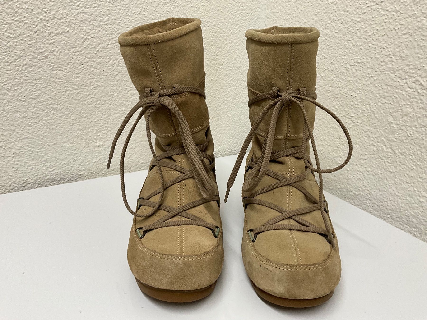 Moon Boot Scarpe da donna: MOON BOOT - Snowboot/Winterstiefel Gr.37, beige – Usato da Siebnen venduto da mac_8tmv 1