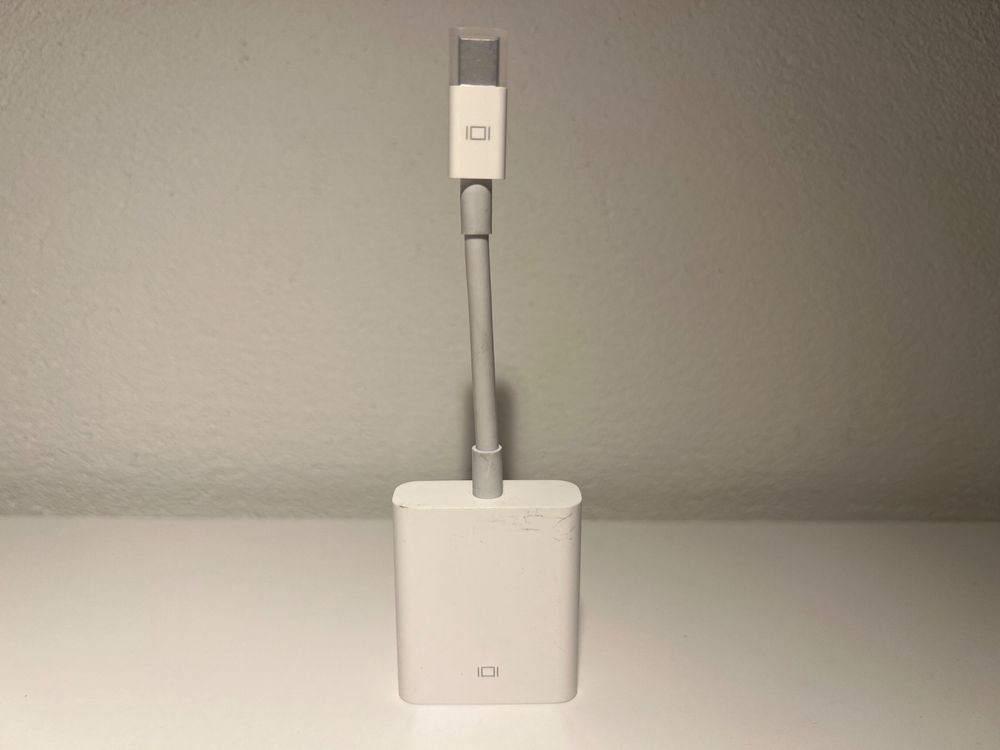 Apple Lecteurs & Adaptateurs: 💻 Apple Mini DisplayPort to VGA Adapter – D'occasion à Vaduz par NotNeeded