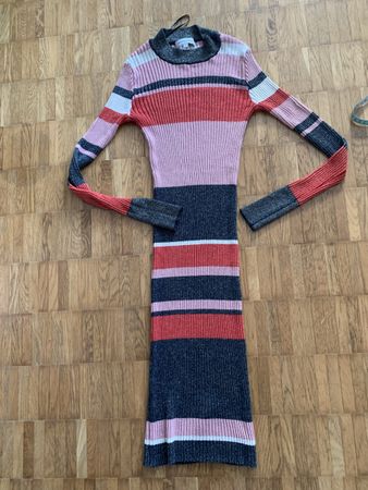 Second female kleid