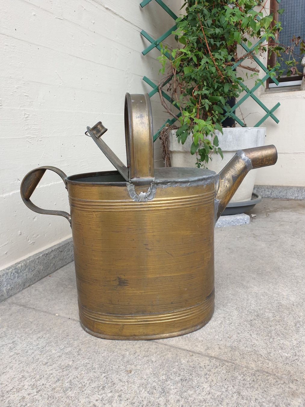Annaffiatura & Irrigazione: Antike Messing-Kanne – Usato da Tuggen venduto da Mviola2 3